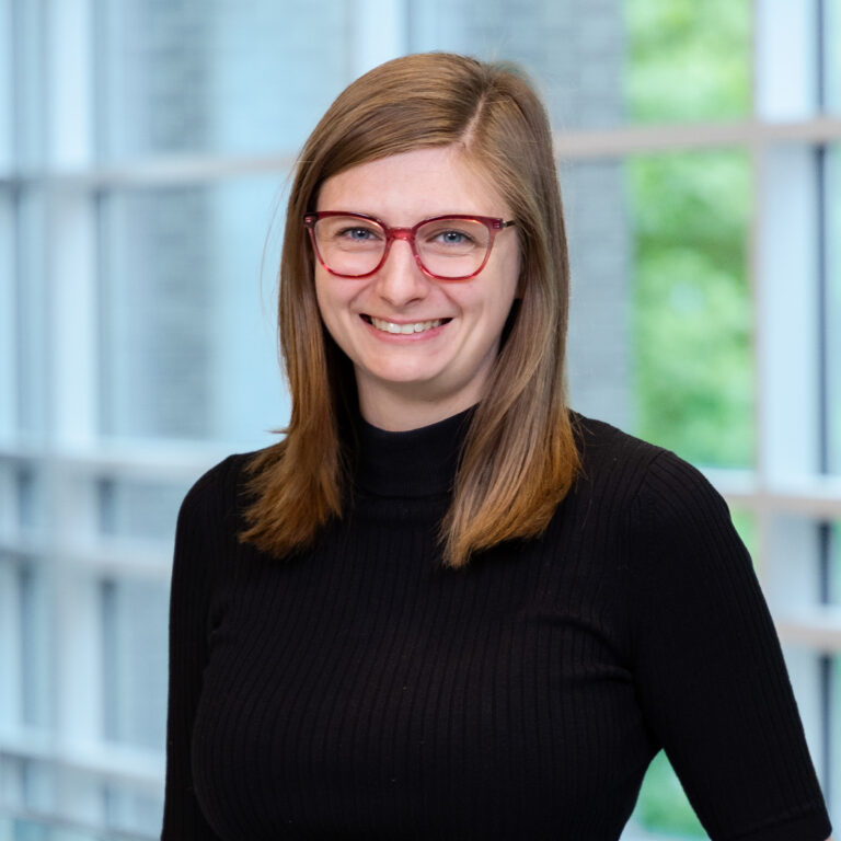 Portrait image of Anna-Karina Felder
